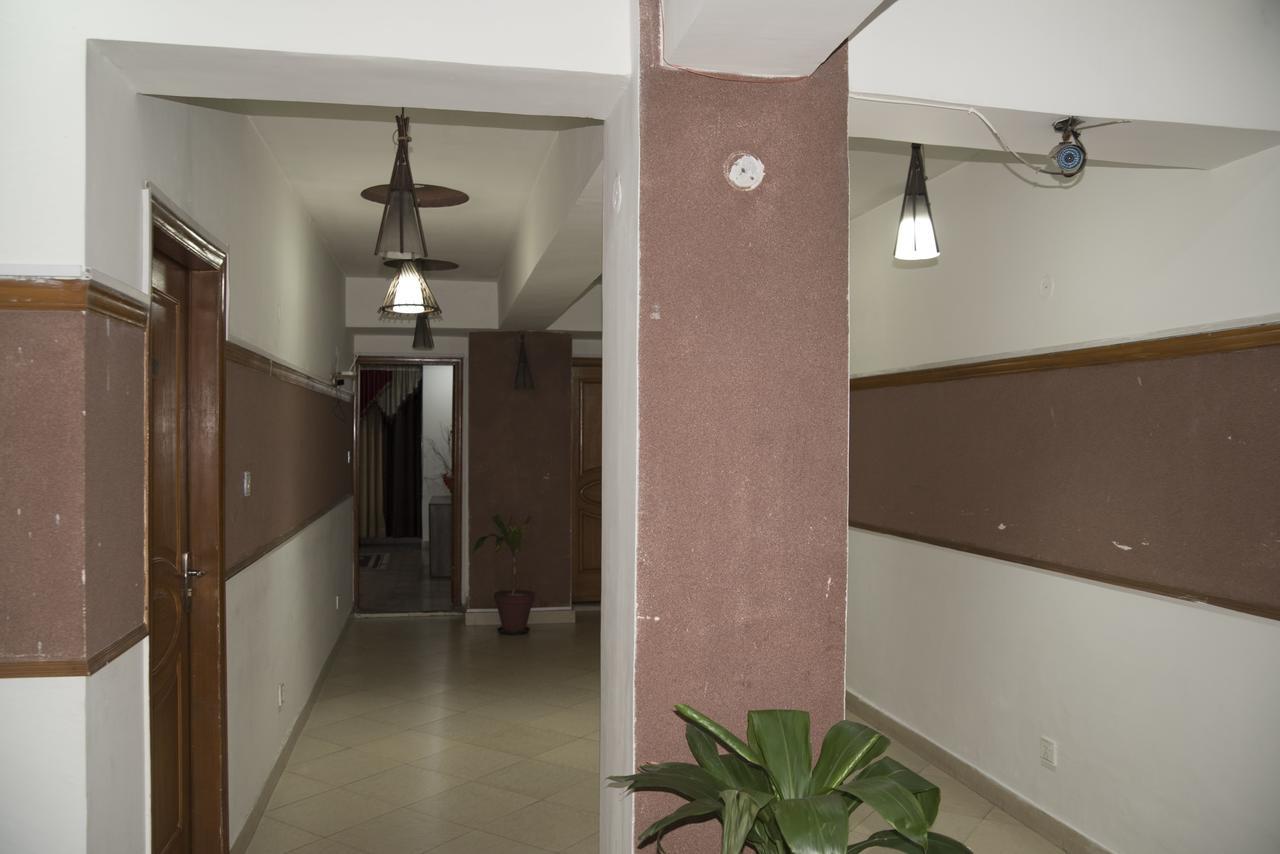 Premier Inn Davis Road Lahore Eksteriør billede
